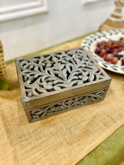 Vintage Wooden Keepsakes Utility Box